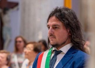 Festa di Sant’Anna, niente fuochi a Bacoli: “Scelta di rispetto per i Campi Flegrei”